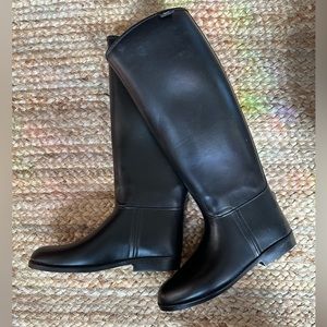 Tall black rubber equestrian riding boots size 7/38